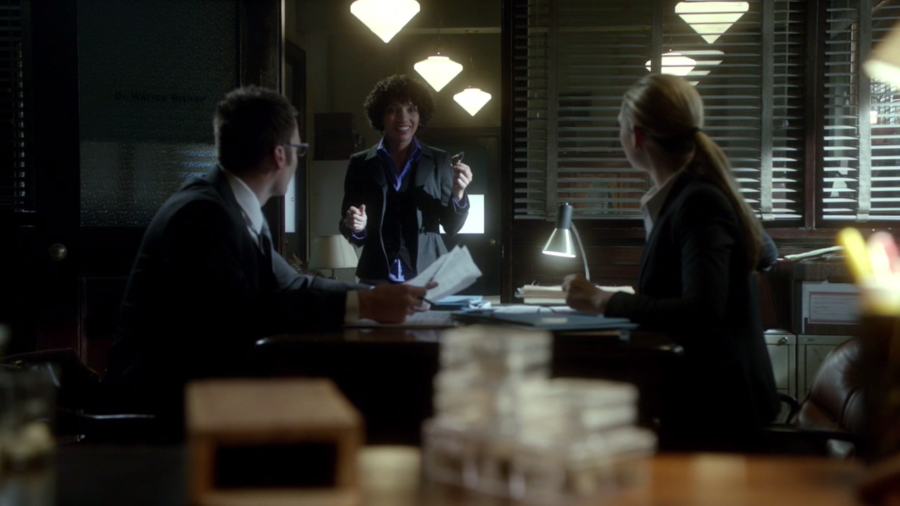 Fringe - 4x15 - A Short Story About Love